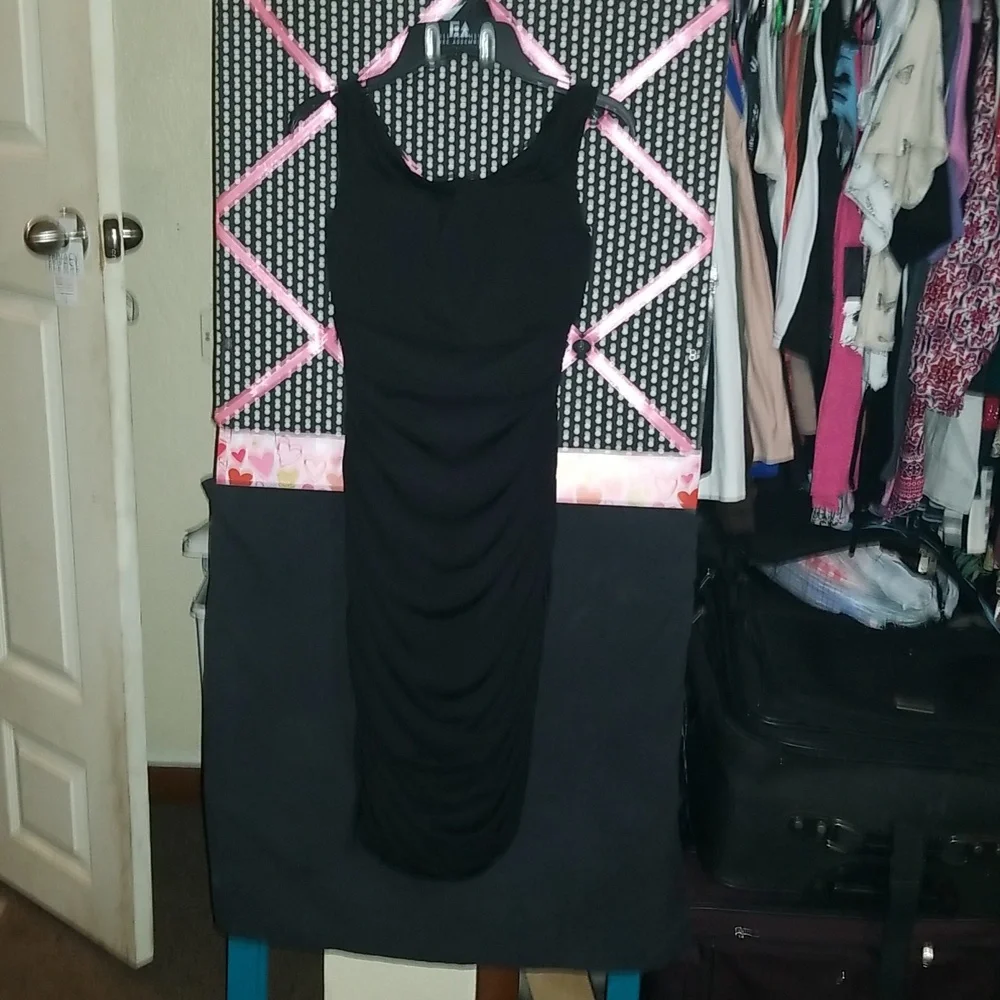 Dress - Picture 1 of 1